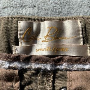 Skirt-costa blanka.    Size- small 0